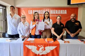 Lee más sobre el artículo IEE ordena retirar propaganda anticipada de Rosa María Bayardo y Morena tras denuncia de Movimiento Ciudadano