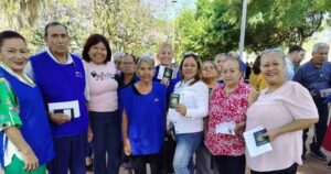 Lee más sobre el artículo Abren nueva convocatoria de “Reuniendo Familias” en Tecomán; grupo con visa viajaría en cuatro meses