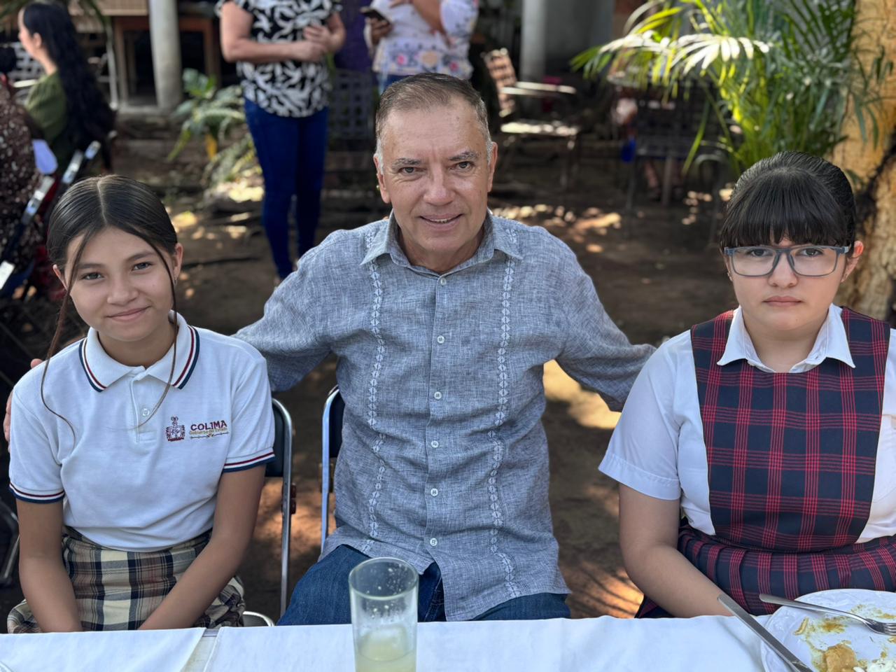 En este momento estás viendo Niñas y niños del Cabildo Infantil 2026 se reúnen con integrantes del Cabildo de Armería