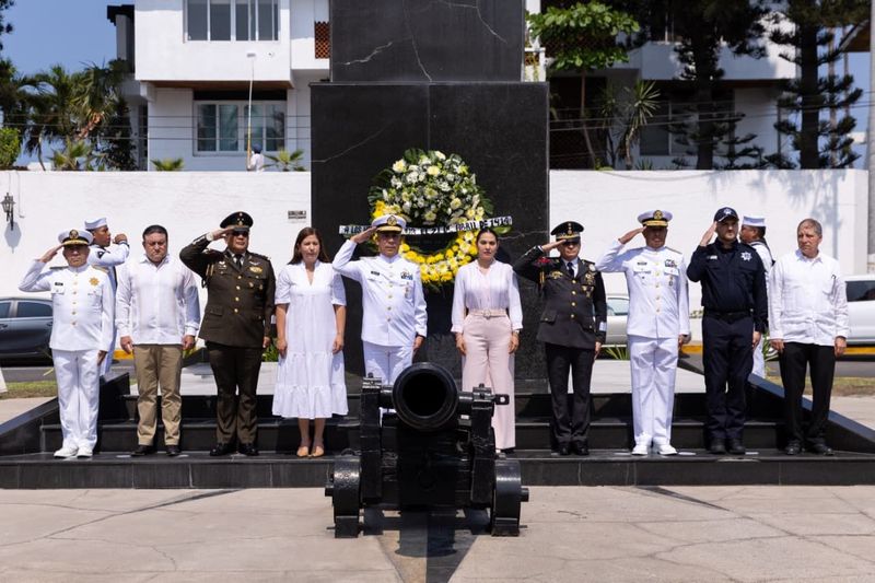En este momento estás viendo Participa Indira Vizcaíno en ceremonia por el 112 aniversario de la Gesta Heroica del Puerto de Veracruz