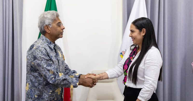 En este momento estás viendo Gobernadora recibe a embajador de Singapur en México para fortalecer la relación de Colima con ese país