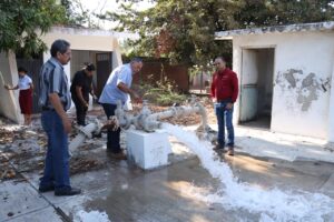Lee más sobre el artículo Constata Armando Reyna correcto funcionamiento del pozo en Caleras