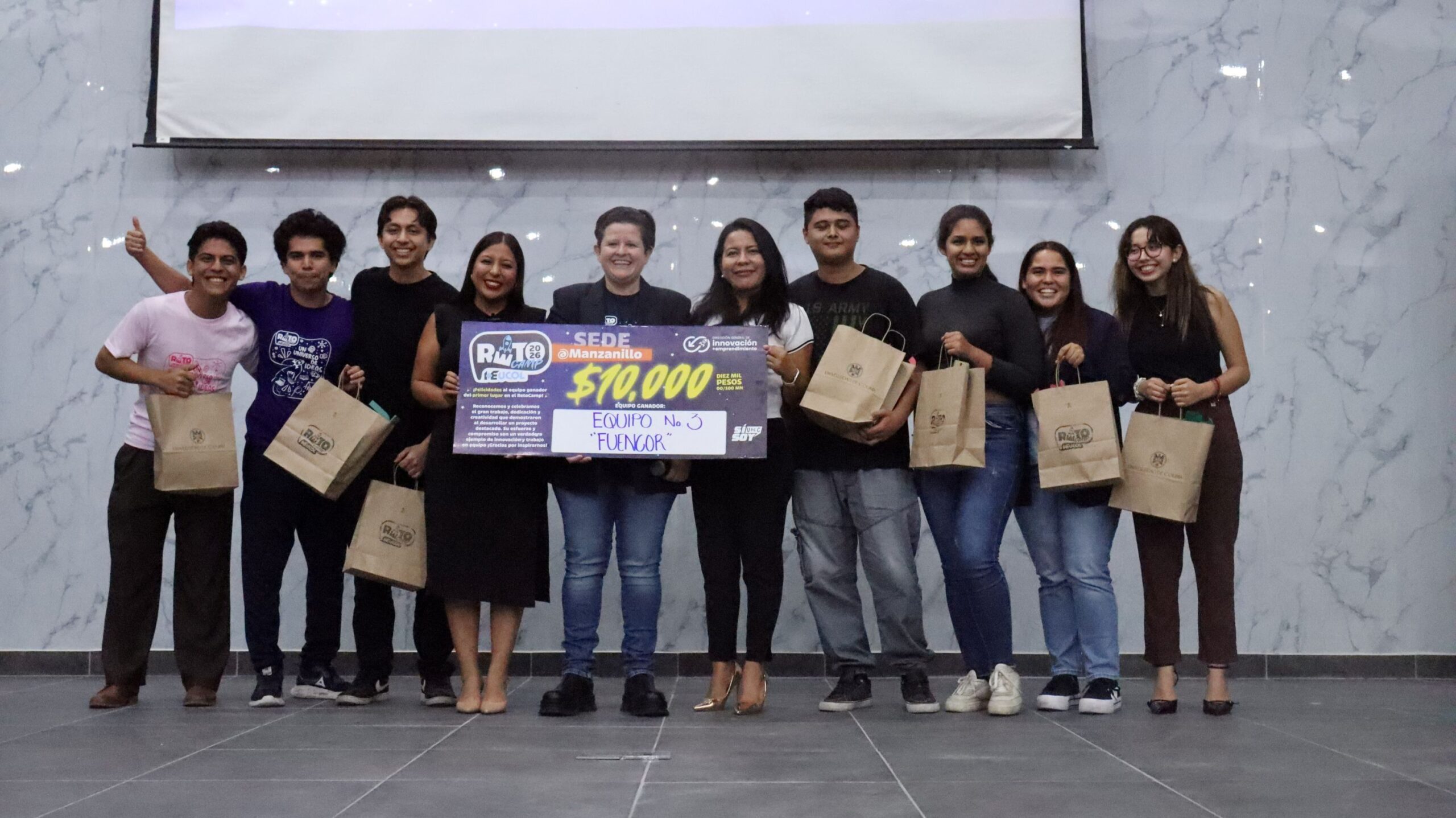 En este momento estás viendo Premian a estudiantes de la UdeC por soluciones innovadoras, en RetoCamp 2026