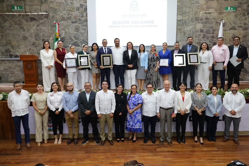 En este momento estás viendo Entrega Congreso del Estado premio estatal 2026 a cuatro profesionales de la enfermería