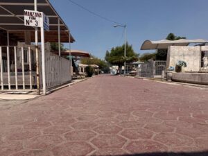 Lee más sobre el artículo Denuncian uso indebido del panteón en Tecomán; lo utilizan para tirar bolsas con ropa