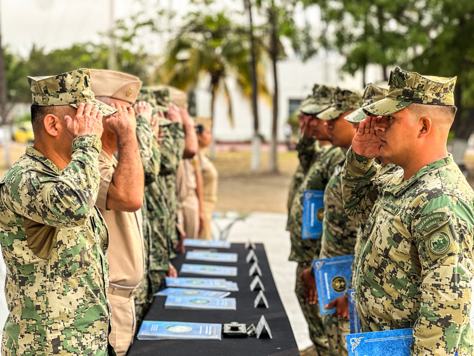 En este momento estás viendo La Fuerza Naval del Pacífico fortalece la preparación táctica y profesional del personal naval