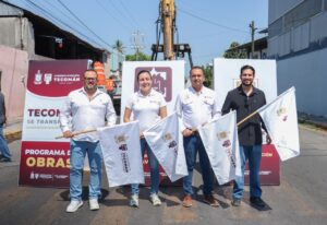 Lee más sobre el artículo Gobierno de Tecomán inicia rehabilitación de drenaje en la calle Emiliano Zapata