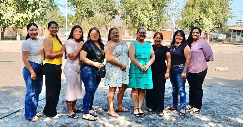 En este momento estás viendo Exigen padres techumbre en secundaria Adalberto Torres Gaytán ante intenso calor