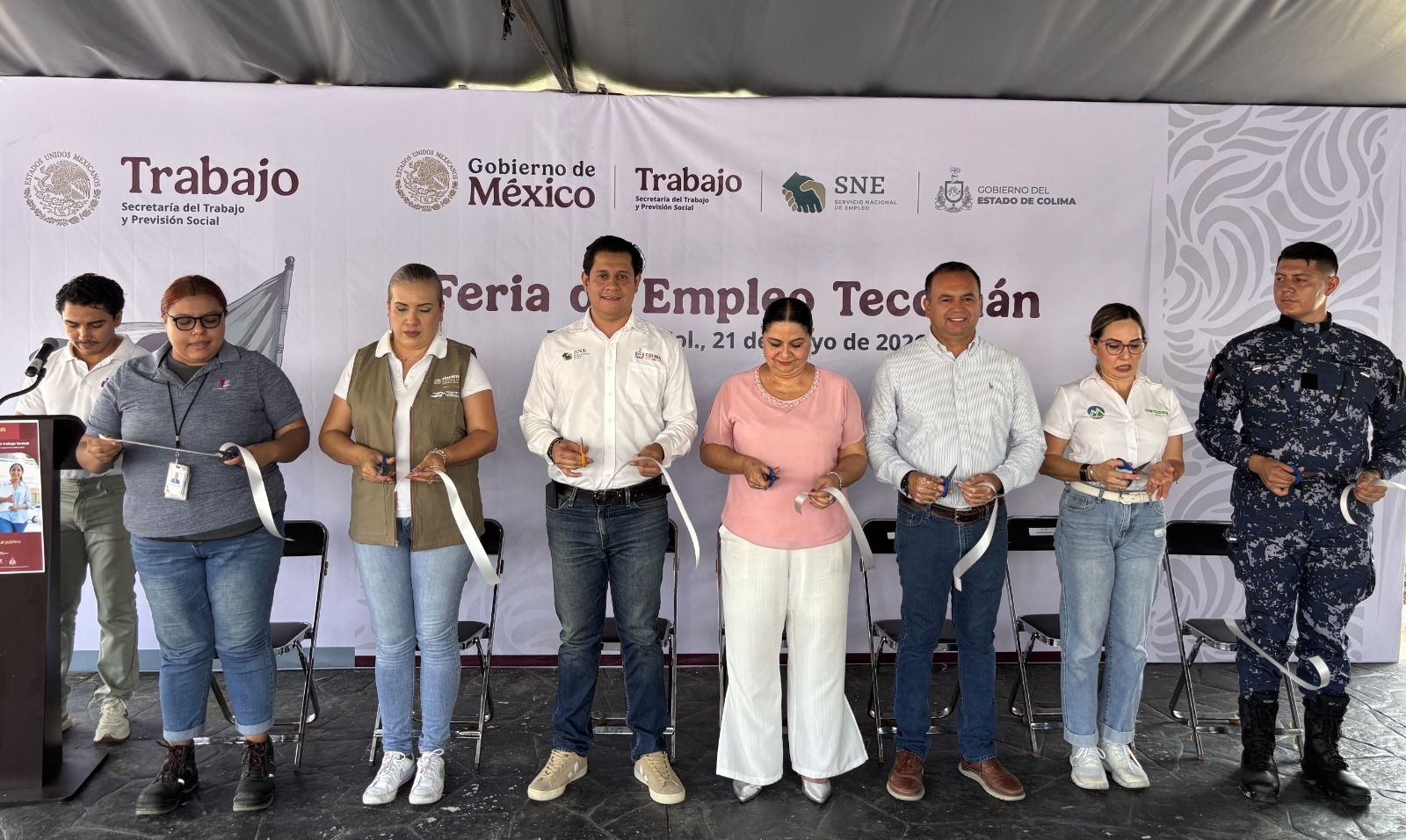 En este momento estás viendo La Sexta Región Naval participa en la “Feria del Empleo Tecomán 2026”