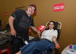 Lee más sobre el artículo Rosi Bayardo impulsa la donación altruista de sangre en Manzanillo
