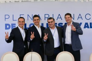 Lee más sobre el artículo Riult Rivera participa en plenaria nacional de alcaldes para fortalecer agenda municipalista