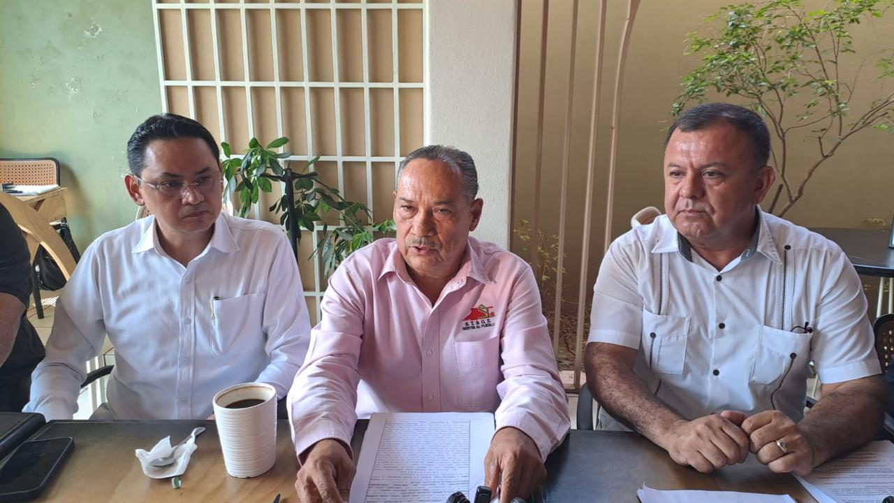 En este momento estás viendo “Sigue violando leyes de manera sistemática el presidente municipal de Minatitlán en contra de los trabajadores”