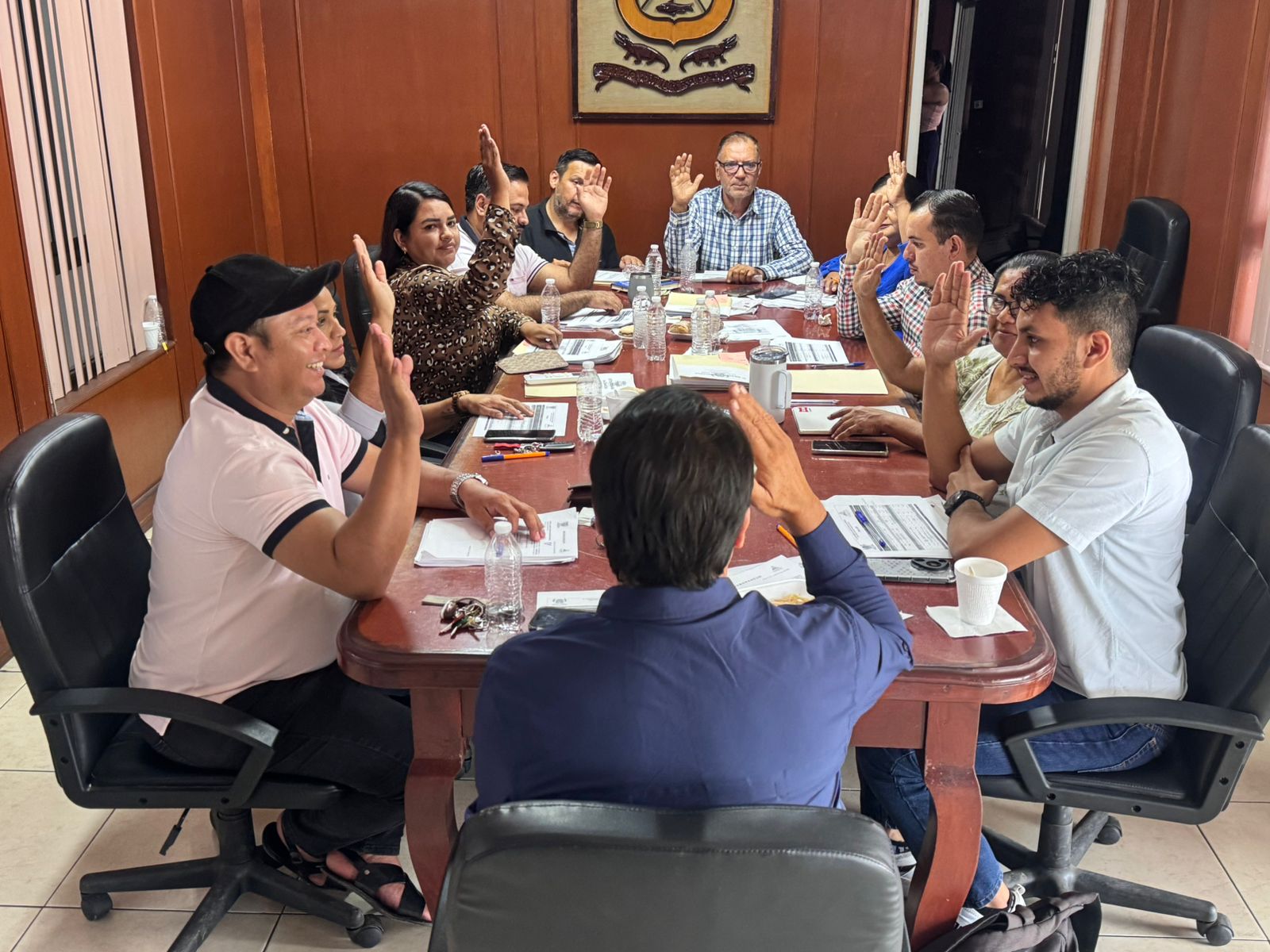 En este momento estás viendo Cabildo de Armería avala más de 30 millones de pesos para obras prioritarias en 2026