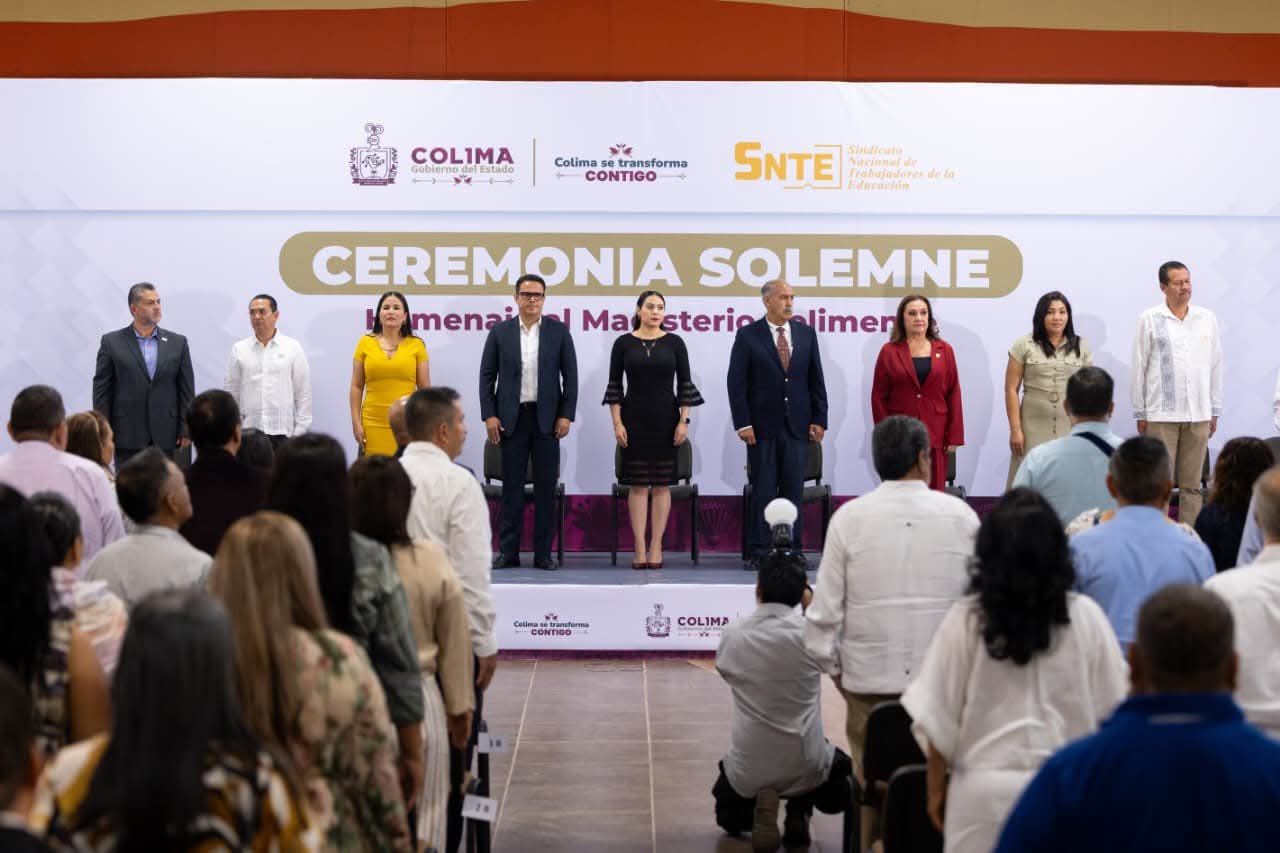 En este momento estás viendo Indira Vizcaíno: las y los maestros son ejemplo vivo de servicio; para la docencia educar es propósito de vida