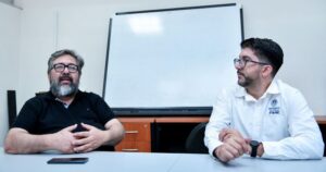 Lee más sobre el artículo Científicos de la UdeC publican investigación sobre redes inteligentes en plataforma internacional IEEE Xplore