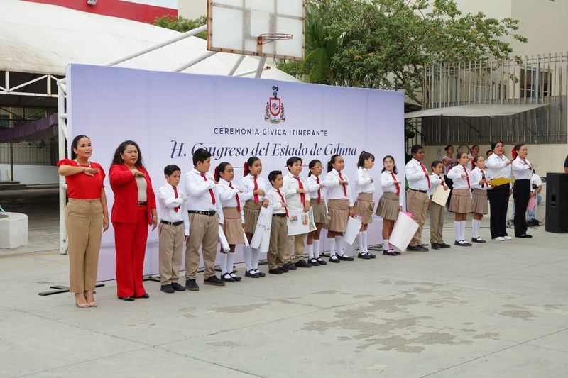 En este momento estás viendo Lleva Congreso del Estado ceremonia itinerante de mayo al CENDI “Tierra y Libertad” de Colima