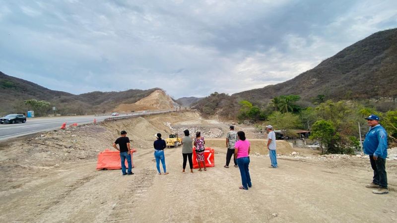 En este momento estás viendo Habitantes de La Salada vuelven a frenar obra de ampliación; exigen a Pinfra cumplir compromisos pendientes