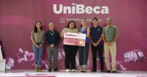Lee más sobre el artículo Rosi Bayardo respalda a las y los universitarios con 9 mil pesos gracias a UniBeca