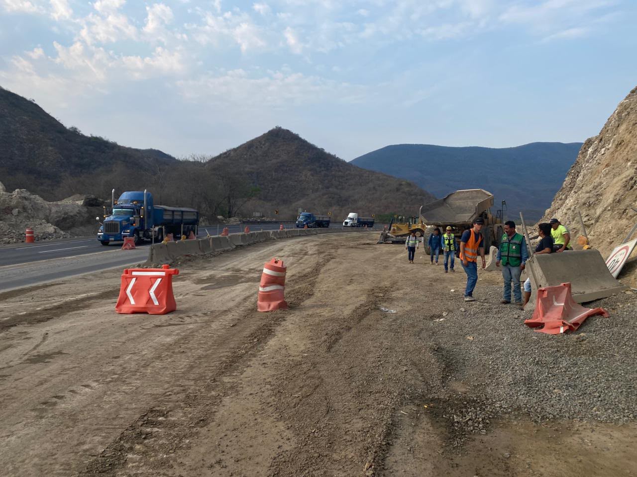 En este momento estás viendo Piden presencia de Guardia Nacional ante cambios viales en la autopista Colima-Guadalajara