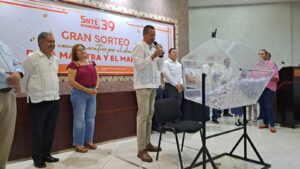 Lee más sobre el artículo Realiza SNTE 39 gran sorteo conmemorativo por el Día de la Maestra y el Maestro