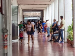 Lee más sobre el artículo Detectan venta y traspaso irregular de licencias comerciales; advierten sanciones