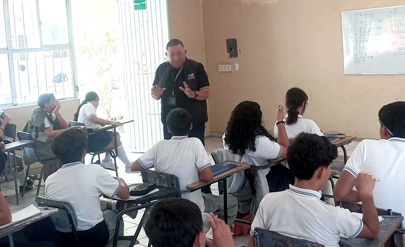 En este momento estás viendo Realiza FGR jornada escolar de la campaña “no te engañes, las drogas destruyen” en Colima