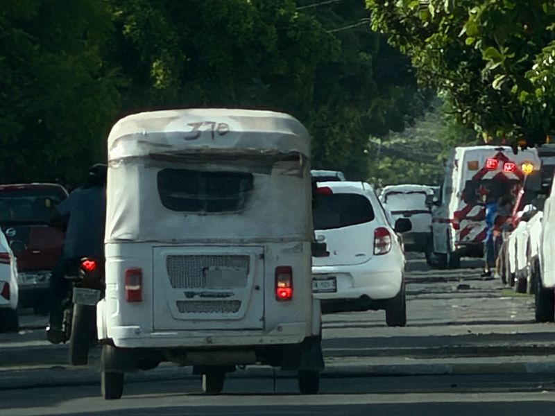 En este momento estás viendo Congelan padrón de mototaxis en Tecomán; buscan evitar crecimiento desmedido del servicio