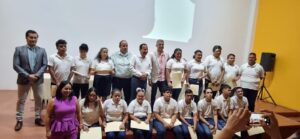 Lee más sobre el artículo Se gradúa la novena generación del Telebachillerato Comunitario 07 de Colima