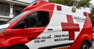 Lee más sobre el artículo Roban ambulancia de la Cruz Roja de Armería; la recuperan horas después