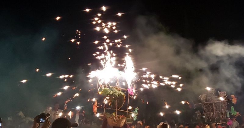 En este momento estás viendo Reducirán pirotecnia de estruendo en las fiestas patronales de Santa Elena