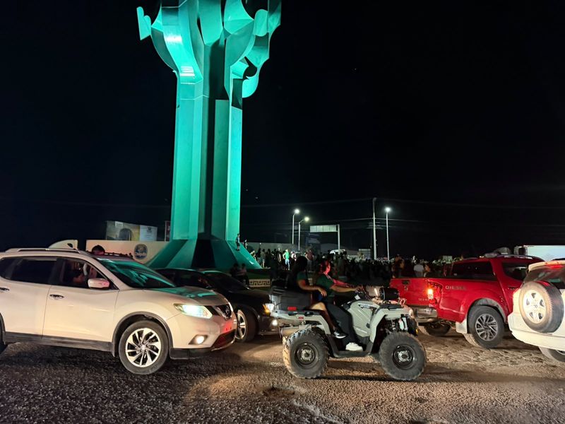 En este momento estás viendo Vehículos mal estacionados generaron infracciones durante celebración en El Limonero