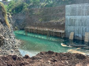 Lee más sobre el artículo Derivadora del río Armería asegurará el agua para plátano, coco, limón y papayo