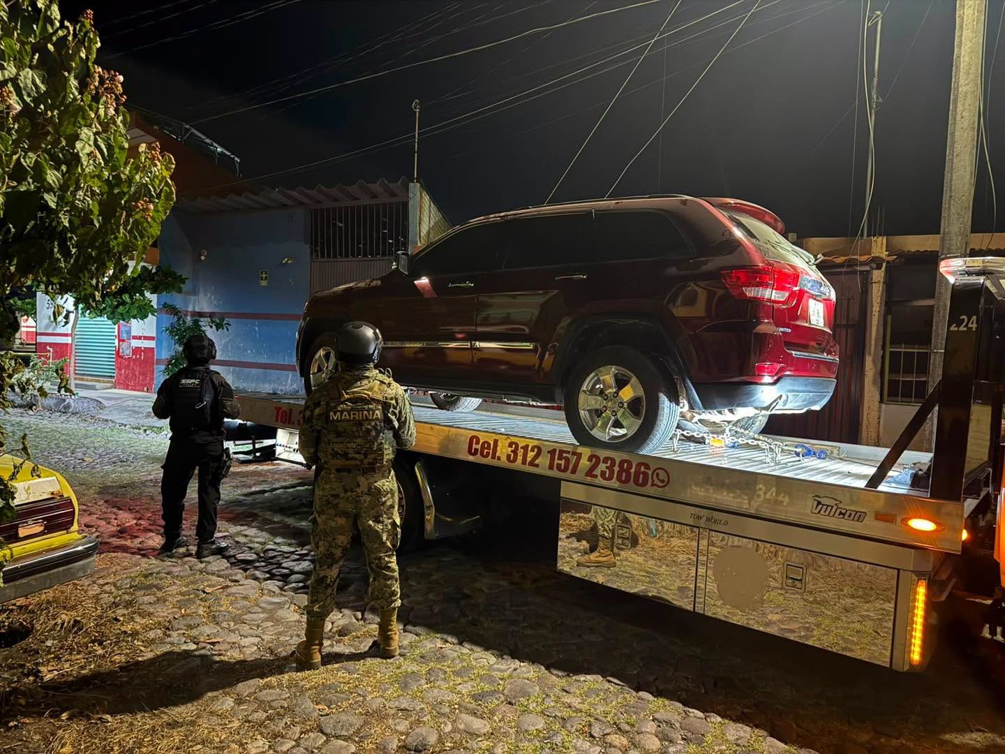 En este momento estás viendo Trabajos de inteligencia permiten asegurar arma larga, droga y 2 vehículos en el municipio de Colima
