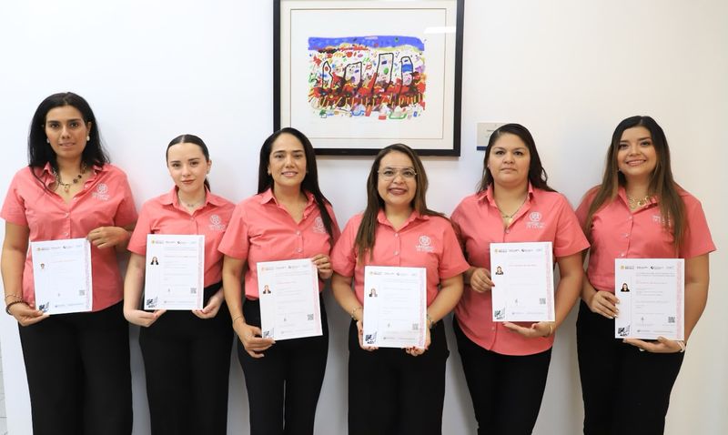 En este momento estás viendo Certifican en solución de conflictos a personal de la Contraloría General