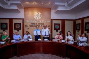 Lee más sobre el artículo Estrecha UdeC lazos con la comunidad colimense en el extranjero