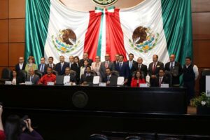 Lee más sobre el artículo UdeC refrenda compromiso con la transparencia y rendición de cuentas ante la Cámara de Diputados