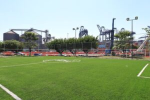 Lee más sobre el artículo Ayuntamiento de Manzanillo avanza en la construcción de tres canchas de futbol 5