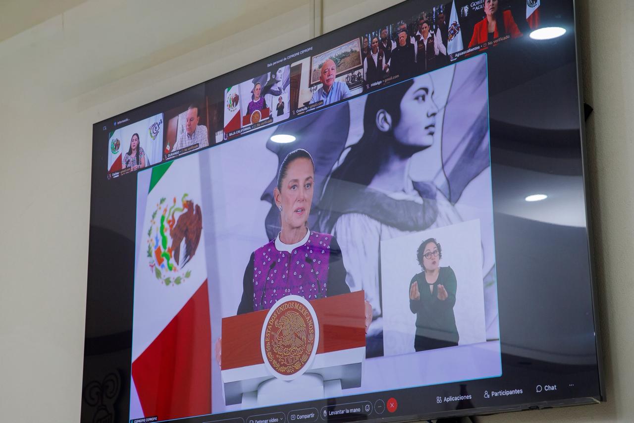 En este momento estás viendo Indira Vizcaíno informa a la presidenta Sheinbaum que Colima se suma a la Jornada Nacional de Reforestación con más de 5 mil árboles en más de 5 hectáreas