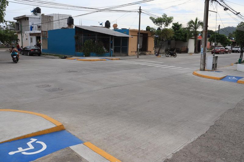 En este momento estás viendo Nueva calle Bugambilia transforma la movilidad en La Floresta, Manzanillo