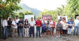 Lee más sobre el artículo Armando Reyna entrega obra de drenaje sanitario en la calle Colombia de Madrid
