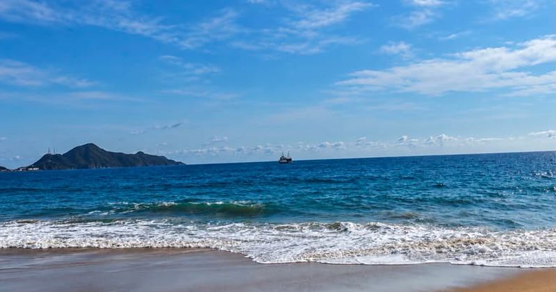 En este momento estás viendo Abren Puerto de Manzanillo a la navegación tras mejora de condiciones meteorológicas
