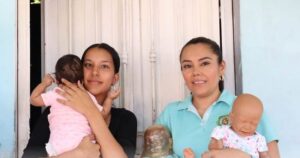 Lee más sobre el artículo DIF Tecomán acompaña a nueve madres adolescentes durante el embarazo y después del parto