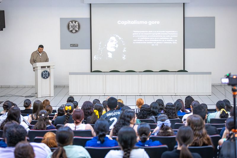 En este momento estás viendo TikTok puede normalizar la violencia, pero también combatirla: Arnoldo Delgadillo