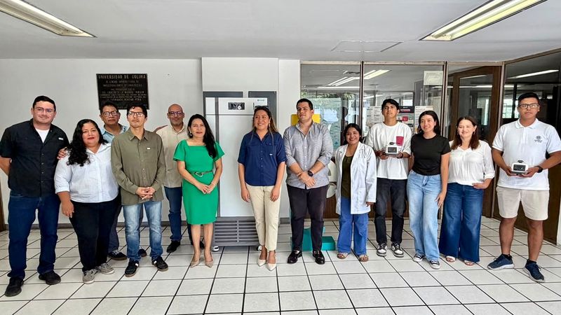 En este momento estás viendo DIF Municipal de Manzanillo dona equipo para investigación marina a la UdeC
