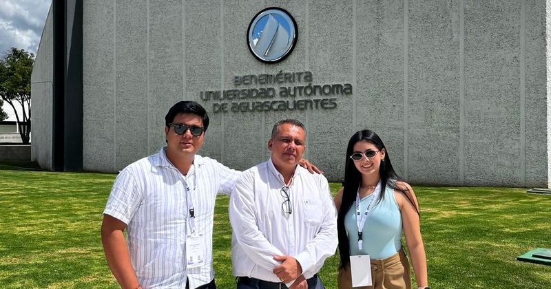En este momento estás viendo Estudiantes de la UdeC presentan investigaciones en congreso internacional de ciencia política