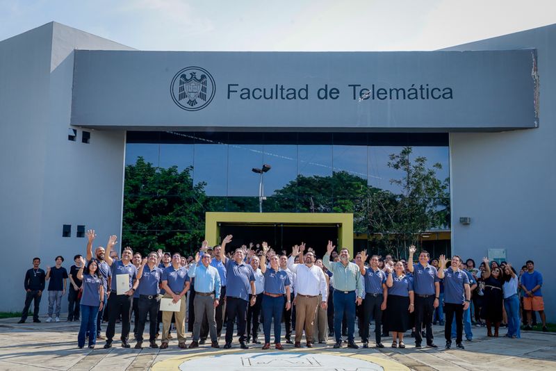 En este momento estás viendo Facultad de Telemática celebra 30 años de formación e innovación en la UdeC