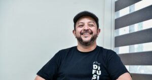 Lee más sobre el artículo Héctor Castañeda Arceo ingresa al Sistema Nacional de Creadores de Arte