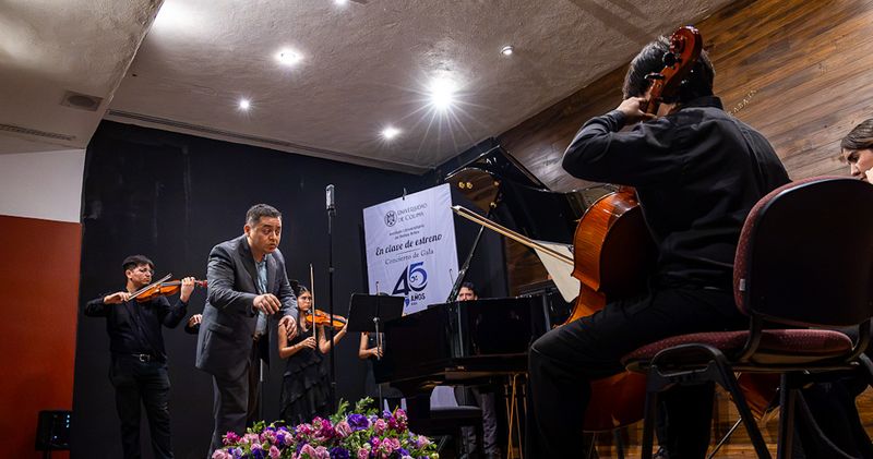 En este momento estás viendo Inicia IUBA festejos por su 45 aniversario con entrega de piano y concierto de gala