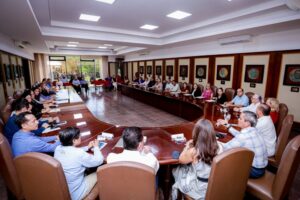 Lee más sobre el artículo UdeC ratifica a 20 docentes de tiempo completo en educación media superior