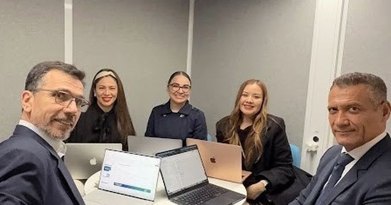 En este momento estás viendo UdeC y Queen Mary University diseñan microcredencial para formar liderazgos climáticos